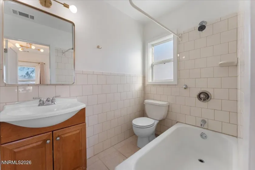 1720 H, Sparks, Nevada 89431, 2 Bedrooms Bedrooms, ,2 BathroomsBathrooms,Residential Income,Residential,H,0,260000836