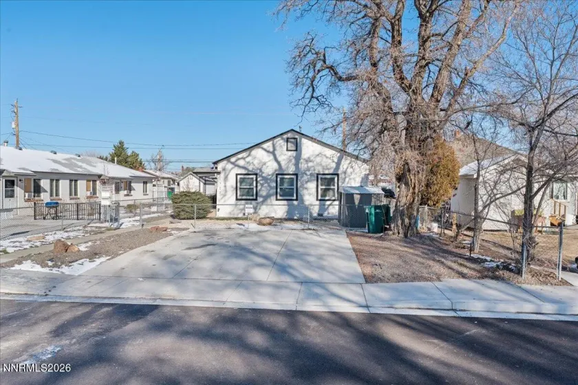 1720 H, Sparks, Nevada 89431, 2 Bedrooms Bedrooms, ,2 BathroomsBathrooms,Residential Income,Residential,H,0,260000836