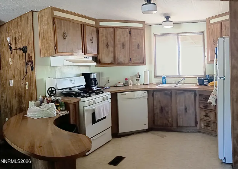 41 Bonanza, Yerington, Nevada 89447, 3 Bedrooms Bedrooms, ,2 BathroomsBathrooms,Residential,Residential,Bonanza,0,260005692