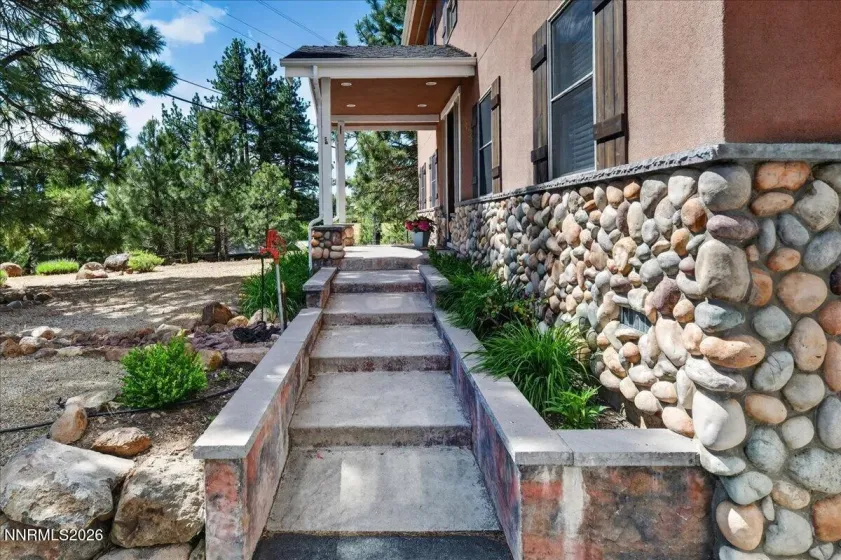 16925 Mt Rose, Reno, Nevada 89511, 4 Bedrooms Bedrooms, ,4 BathroomsBathrooms,Residential,Residential,Mt Rose,0,260008593