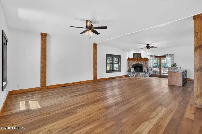 16925 Mt Rose, Reno, Nevada 89511, 4 Bedrooms Bedrooms, ,4 BathroomsBathrooms,Residential,Residential,Mt Rose,0,260008593