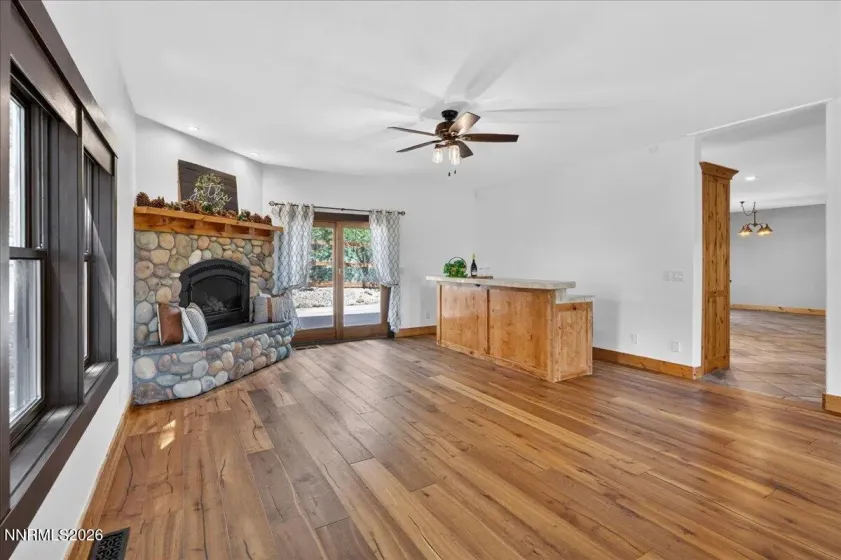 16925 Mt Rose, Reno, Nevada 89511, 4 Bedrooms Bedrooms, ,4 BathroomsBathrooms,Residential,Residential,Mt Rose,0,260008593