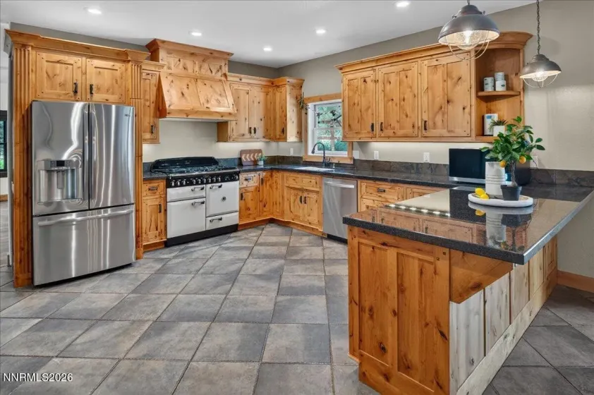 16925 Mt Rose, Reno, Nevada 89511, 4 Bedrooms Bedrooms, ,4 BathroomsBathrooms,Residential,Residential,Mt Rose,0,260008593