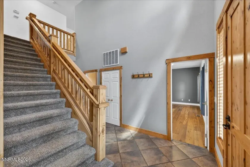 16925 Mt Rose, Reno, Nevada 89511, 4 Bedrooms Bedrooms, ,4 BathroomsBathrooms,Residential,Residential,Mt Rose,0,260008593