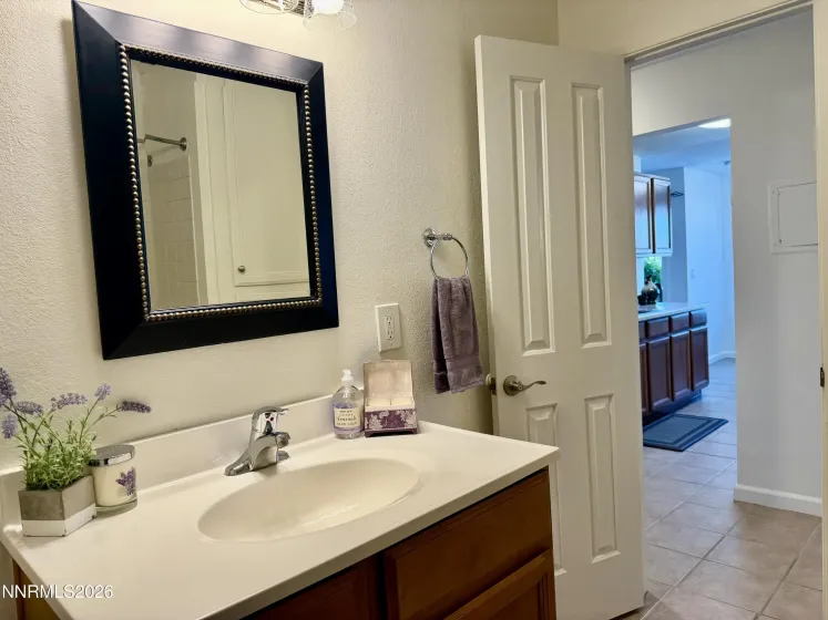 3870 Leonesio, Reno, Nevada 89512, 1 Bedroom Bedrooms, ,1 BathroomBathrooms,Residential,Residential,Leonesio,0,260008595