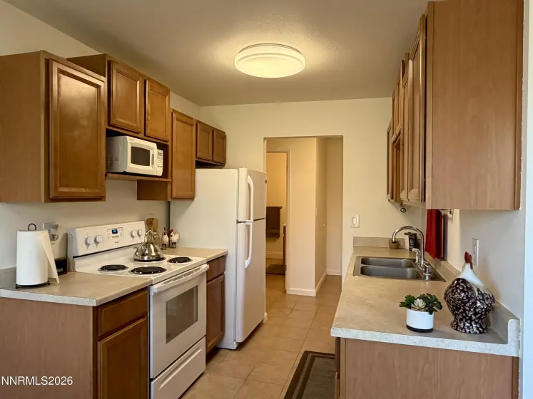 3870 Leonesio, Reno, Nevada 89512, 1 Bedroom Bedrooms, ,1 BathroomBathrooms,Residential,Residential,Leonesio,0,260008595