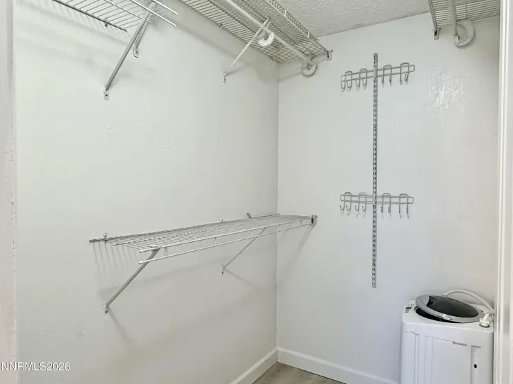 3870 Leonesio, Reno, Nevada 89512, 1 Bedroom Bedrooms, ,1 BathroomBathrooms,Residential,Residential,Leonesio,0,260008595