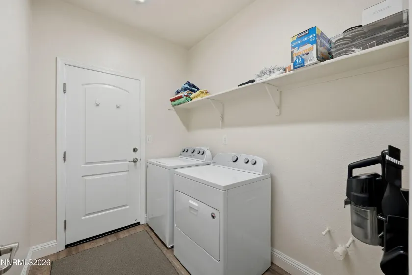 1182 Spruce Meadows, Sparks, Nevada 89441, 3 Bedrooms Bedrooms, ,2 BathroomsBathrooms,Residential,Residential,Spruce Meadows,0,260008597