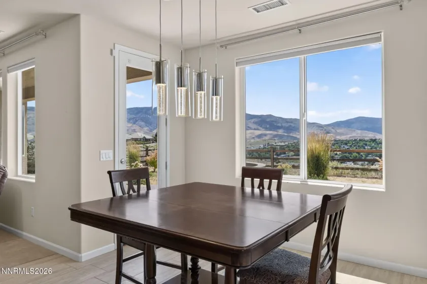 1431 Snow Summit, Reno, Nevada 89523, 4 Bedrooms Bedrooms, ,3 BathroomsBathrooms,Residential,Residential,Snow Summit,0,260008601