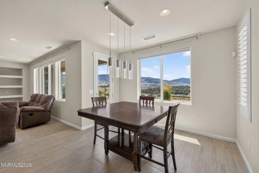 1431 Snow Summit, Reno, Nevada 89523, 4 Bedrooms Bedrooms, ,3 BathroomsBathrooms,Residential,Residential,Snow Summit,0,260008601