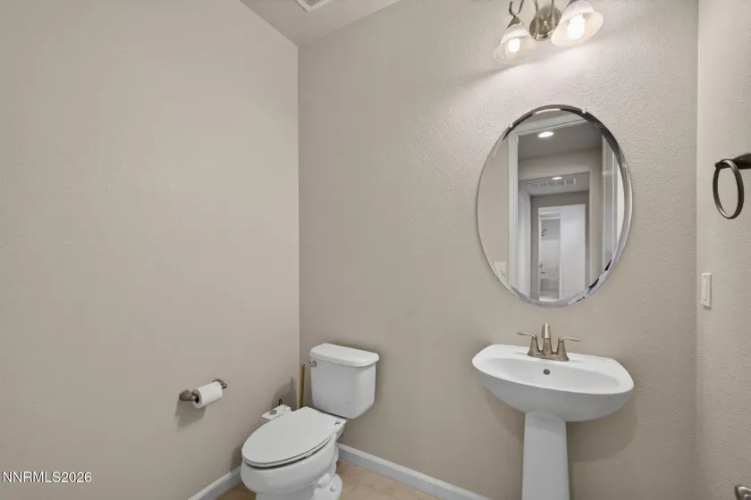 1431 Snow Summit, Reno, Nevada 89523, 4 Bedrooms Bedrooms, ,3 BathroomsBathrooms,Residential,Residential,Snow Summit,0,260008601