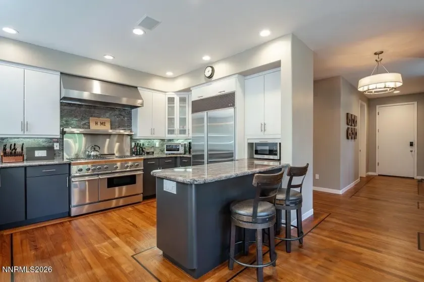 710 Birdie, Incline Village, Nevada 89451, 5 Bedrooms Bedrooms, ,4 BathroomsBathrooms,Residential,Residential,Birdie,0,260008606