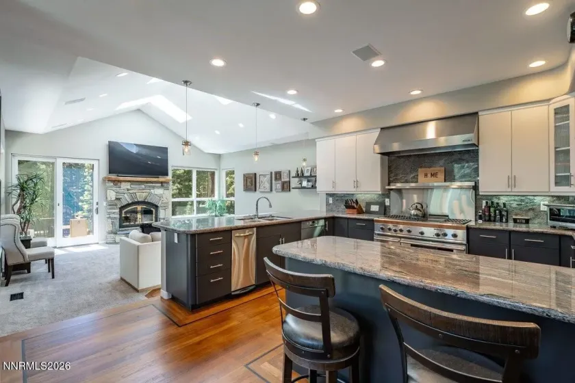 710 Birdie, Incline Village, Nevada 89451, 5 Bedrooms Bedrooms, ,4 BathroomsBathrooms,Residential,Residential,Birdie,0,260008606