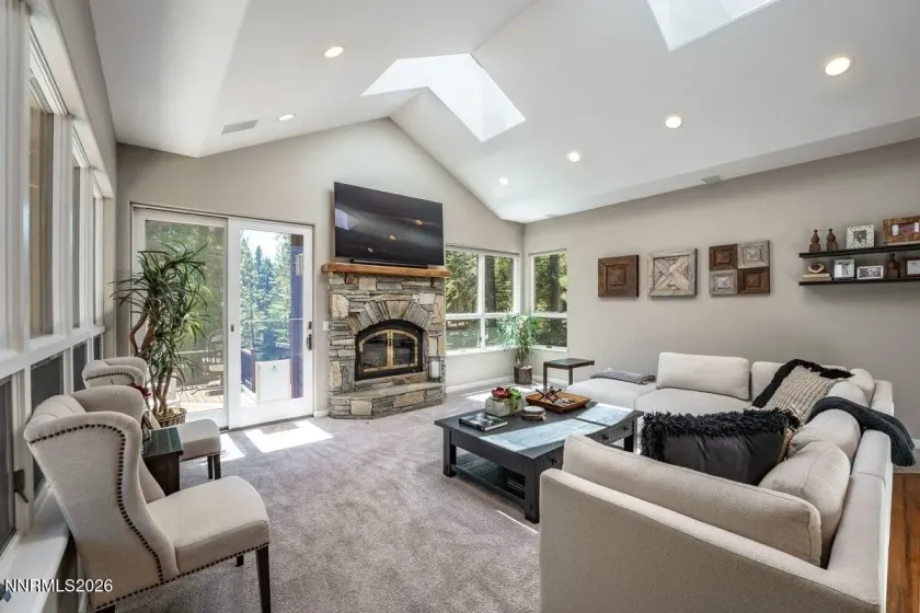 710 Birdie, Incline Village, Nevada 89451, 5 Bedrooms Bedrooms, ,4 BathroomsBathrooms,Residential,Residential,Birdie,0,260008606