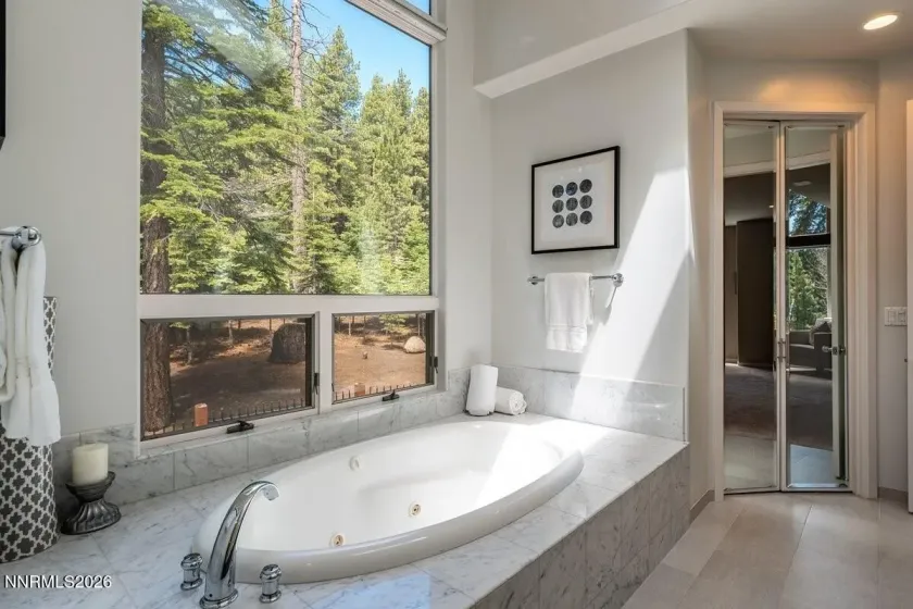 710 Birdie, Incline Village, Nevada 89451, 5 Bedrooms Bedrooms, ,4 BathroomsBathrooms,Residential,Residential,Birdie,0,260008606