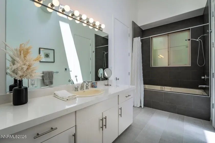 710 Birdie, Incline Village, Nevada 89451, 5 Bedrooms Bedrooms, ,4 BathroomsBathrooms,Residential,Residential,Birdie,0,260008606