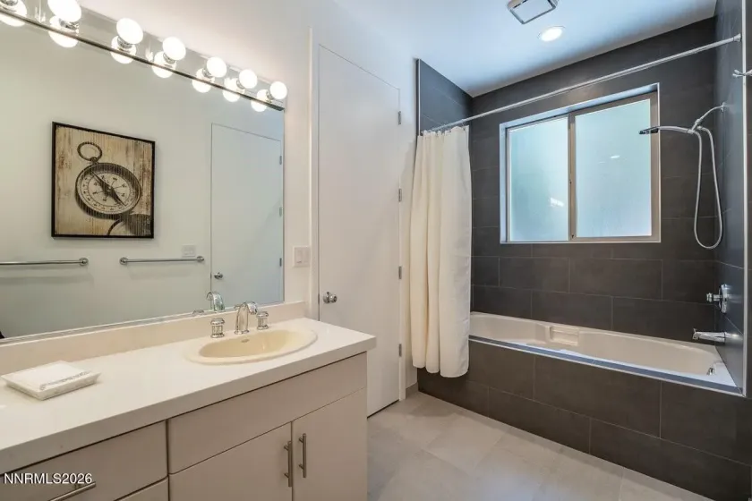 710 Birdie, Incline Village, Nevada 89451, 5 Bedrooms Bedrooms, ,4 BathroomsBathrooms,Residential,Residential,Birdie,0,260008606