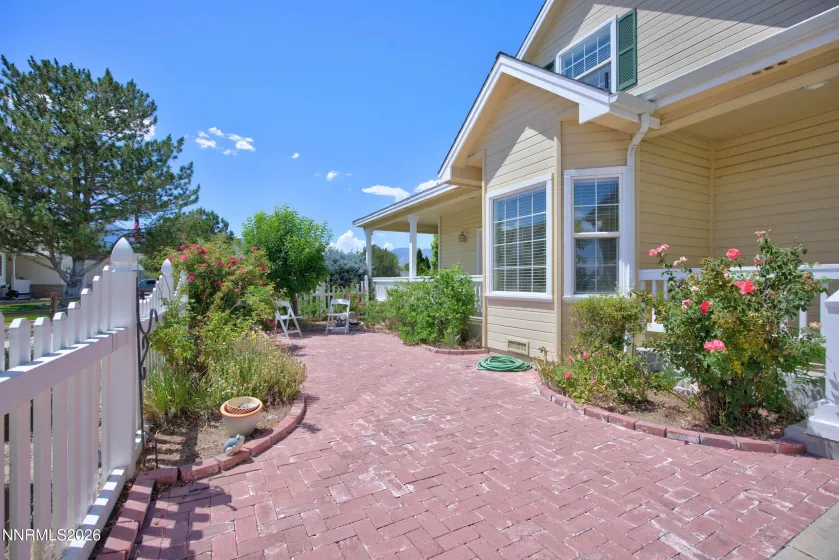 1175 Country Club, Minden, Nevada 89423, 4 Bedrooms Bedrooms, ,3 BathroomsBathrooms,Residential,Residential,Country Club,0,260008608