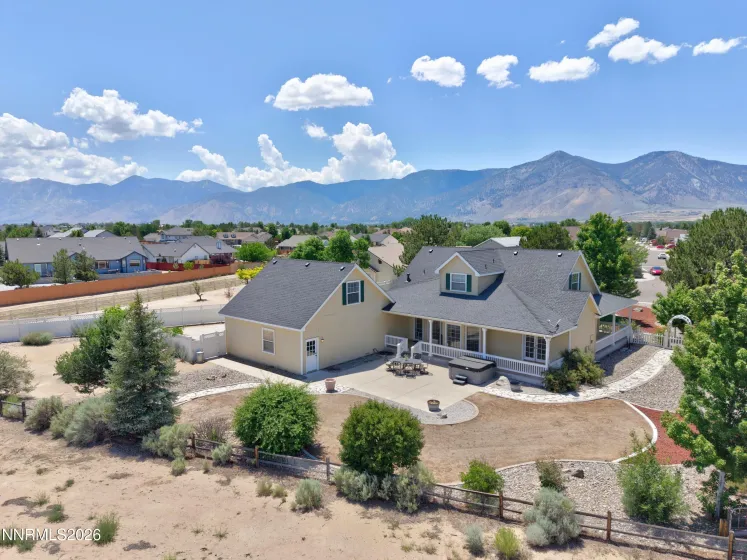 1175 Country Club, Minden, Nevada 89423, 4 Bedrooms Bedrooms, ,3 BathroomsBathrooms,Residential,Residential,Country Club,0,260008608