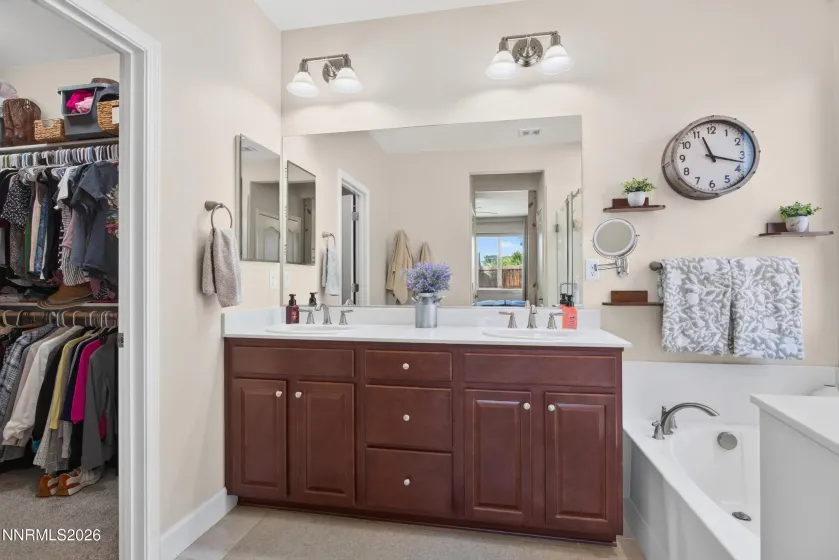 1120 Monument Peak, Carson City, Nevada 89701, 4 Bedrooms Bedrooms, ,2 BathroomsBathrooms,Residential,Residential,Monument Peak,0,260008610