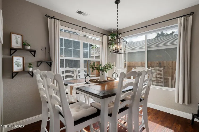 1704 Burwood, Reno, Nevada 89521, 3 Bedrooms Bedrooms, ,2 BathroomsBathrooms,Residential,Residential,Burwood,0,260008620