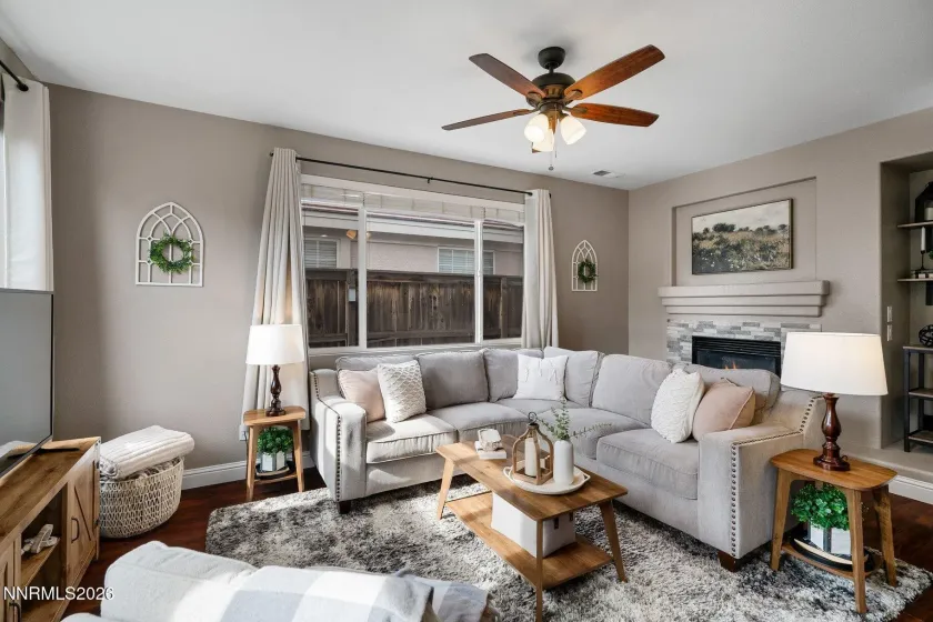 1704 Burwood, Reno, Nevada 89521, 3 Bedrooms Bedrooms, ,2 BathroomsBathrooms,Residential,Residential,Burwood,0,260008620