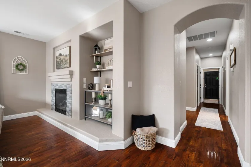 1704 Burwood, Reno, Nevada 89521, 3 Bedrooms Bedrooms, ,2 BathroomsBathrooms,Residential,Residential,Burwood,0,260008620