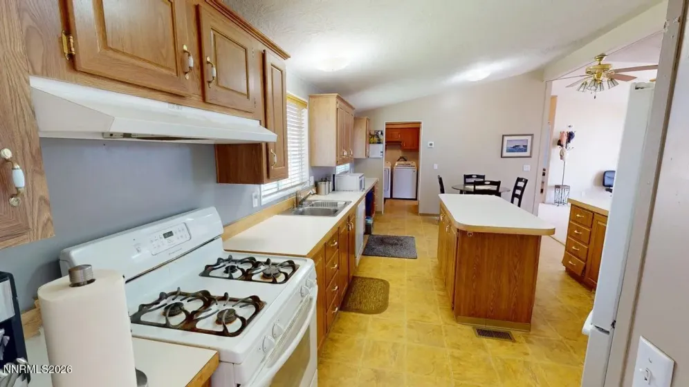 4445 Walther, Winnemucca, Nevada 89445, 3 Bedrooms Bedrooms, ,2 BathroomsBathrooms,Residential,Residential,Walther,0,260008622