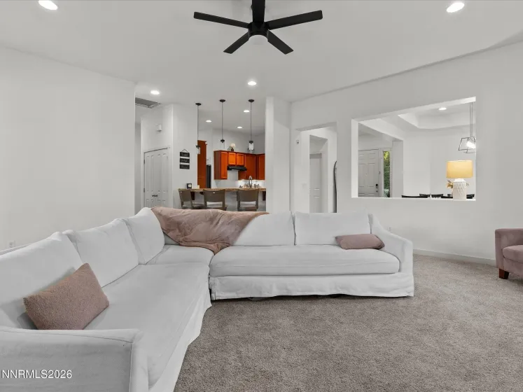 1159 Rancho Mirage, Sparks, Nevada 89436, 3 Bedrooms Bedrooms, ,2 BathroomsBathrooms,Residential,Residential,Rancho Mirage,0,260008623