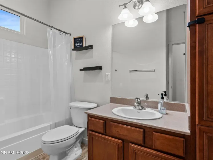 1159 Rancho Mirage, Sparks, Nevada 89436, 3 Bedrooms Bedrooms, ,2 BathroomsBathrooms,Residential,Residential,Rancho Mirage,0,260008623