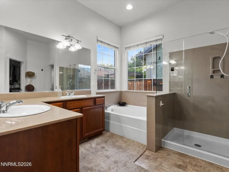 1159 Rancho Mirage, Sparks, Nevada 89436, 3 Bedrooms Bedrooms, ,2 BathroomsBathrooms,Residential,Residential,Rancho Mirage,0,260008623