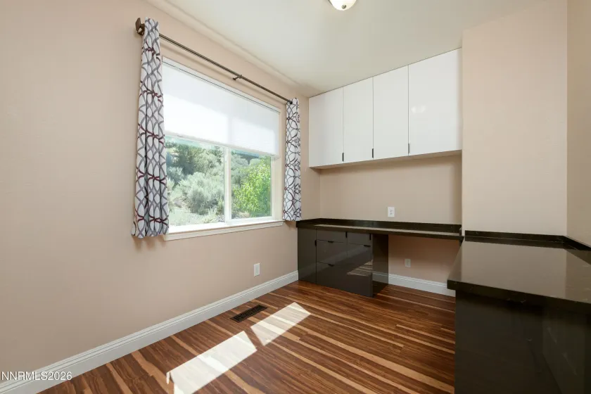 1340 Thompson, Carson City, Nevada 89703, 3 Bedrooms Bedrooms, ,3 BathroomsBathrooms,Residential,Residential,Thompson,0,260008627