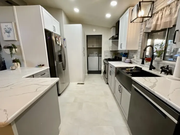14 Coventry Way, Reno, Nevada 89506, 3 Bedrooms Bedrooms, 12 Rooms Rooms,2 BathroomsBathrooms,Manufactured,Residential,Coventry,0,260008629