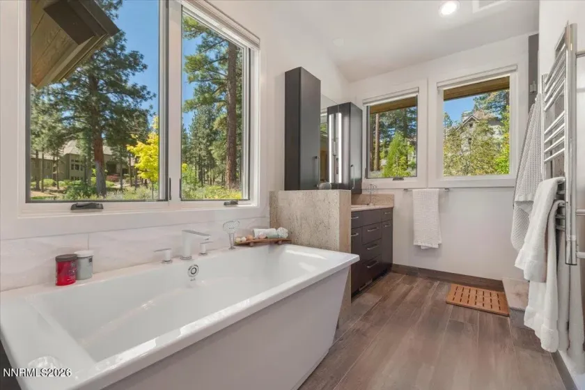 5900 Chambery, Reno, Nevada 89511, 6 Bedrooms Bedrooms, ,8 BathroomsBathrooms,Residential,Residential,Chambery,0,260008629