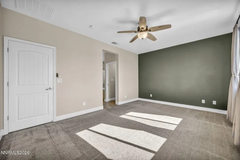 812 Spooner, Sparks, Nevada 89441, 4 Bedrooms Bedrooms, ,3 BathroomsBathrooms,Residential,Residential,Spooner,0,260008630