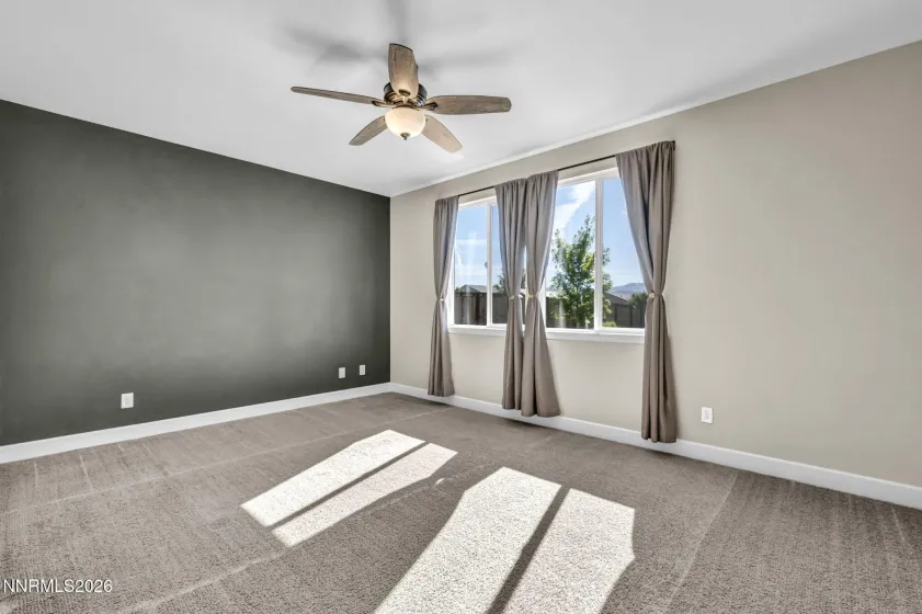 812 Spooner, Sparks, Nevada 89441, 4 Bedrooms Bedrooms, ,3 BathroomsBathrooms,Residential,Residential,Spooner,0,260008630