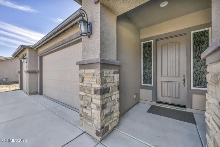 812 Spooner, Sparks, Nevada 89441, 4 Bedrooms Bedrooms, ,3 BathroomsBathrooms,Residential,Residential,Spooner,0,260008630