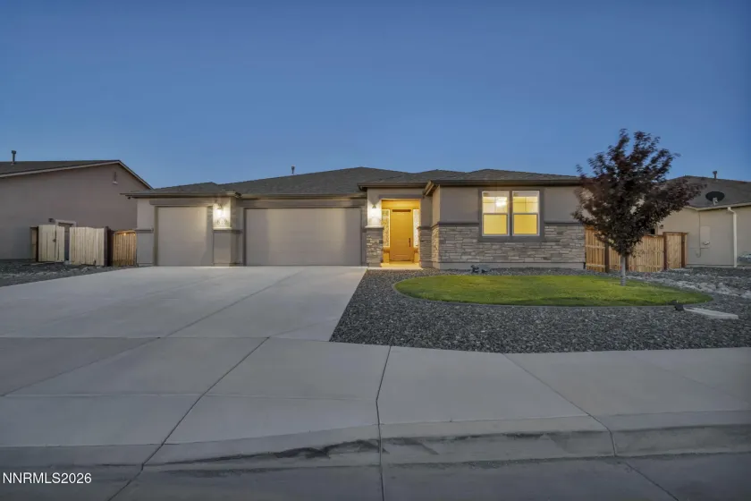 812 Spooner, Sparks, Nevada 89441, 4 Bedrooms Bedrooms, ,3 BathroomsBathrooms,Residential,Residential,Spooner,0,260008630