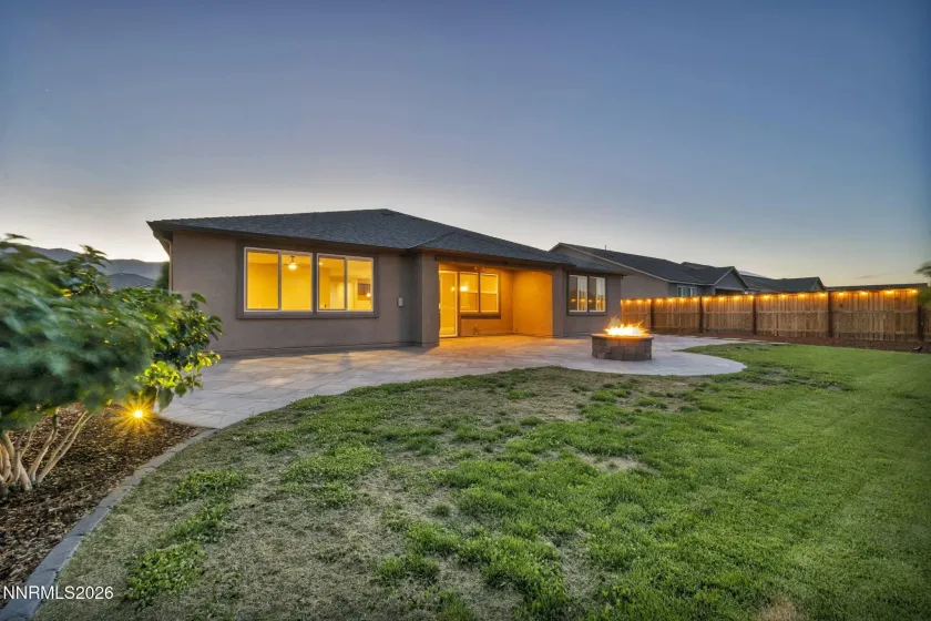 812 Spooner, Sparks, Nevada 89441, 4 Bedrooms Bedrooms, ,3 BathroomsBathrooms,Residential,Residential,Spooner,0,260008630