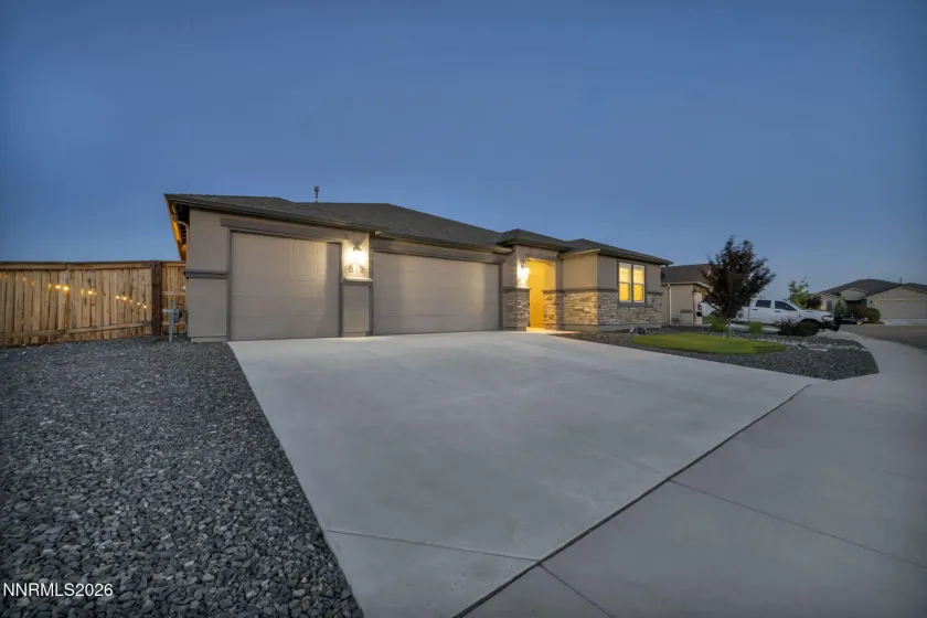 812 Spooner, Sparks, Nevada 89441, 4 Bedrooms Bedrooms, ,3 BathroomsBathrooms,Residential,Residential,Spooner,0,260008630