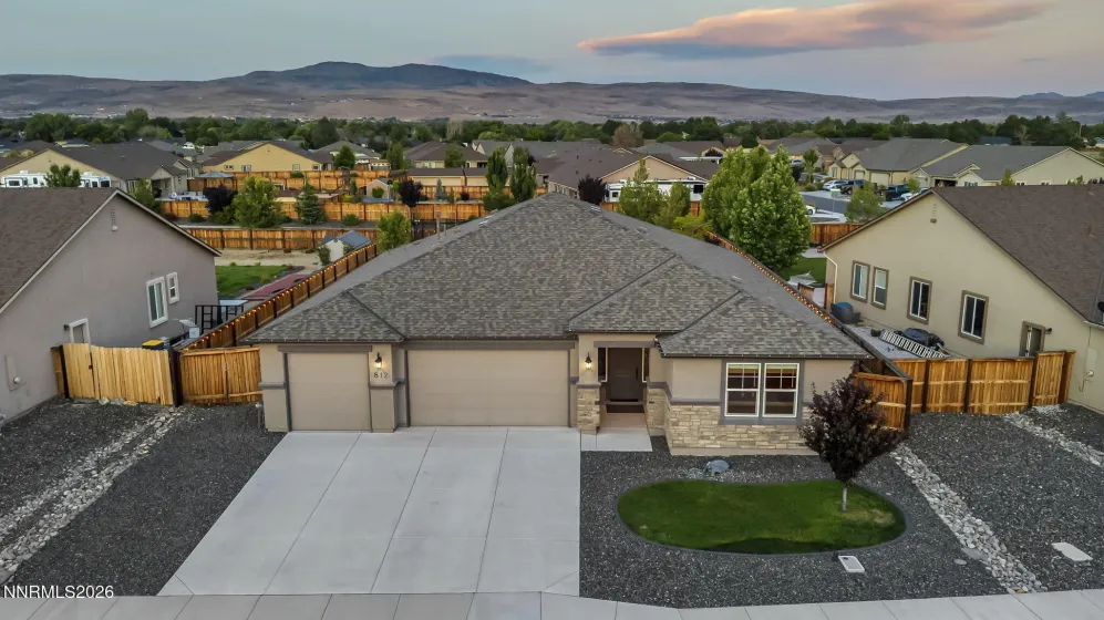 812 Spooner, Sparks, Nevada 89441, 4 Bedrooms Bedrooms, ,3 BathroomsBathrooms,Residential,Residential,Spooner,0,260008630