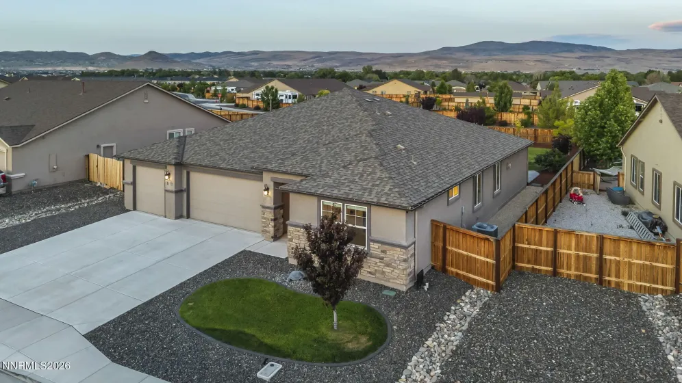 812 Spooner, Sparks, Nevada 89441, 4 Bedrooms Bedrooms, ,3 BathroomsBathrooms,Residential,Residential,Spooner,0,260008630