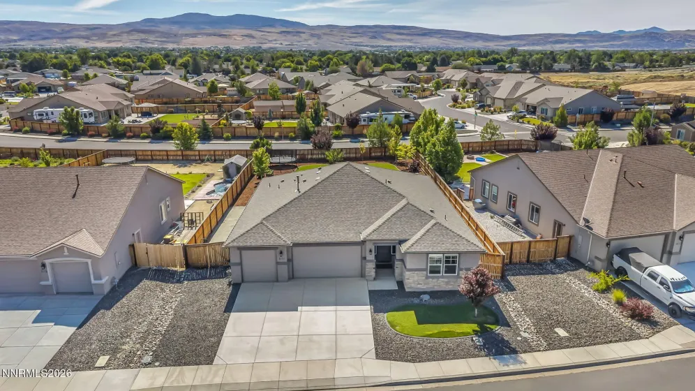812 Spooner, Sparks, Nevada 89441, 4 Bedrooms Bedrooms, ,3 BathroomsBathrooms,Residential,Residential,Spooner,0,260008630