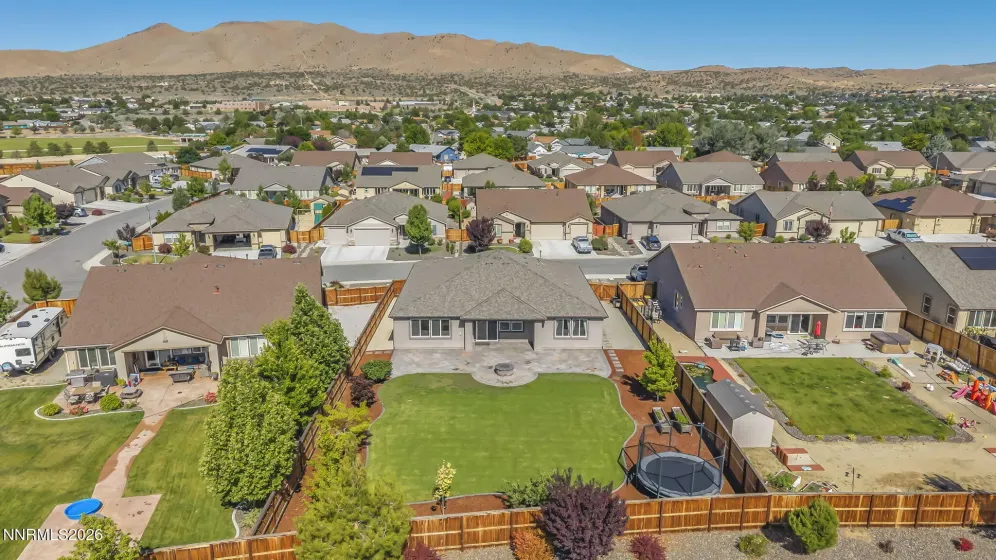 812 Spooner, Sparks, Nevada 89441, 4 Bedrooms Bedrooms, ,3 BathroomsBathrooms,Residential,Residential,Spooner,0,260008630