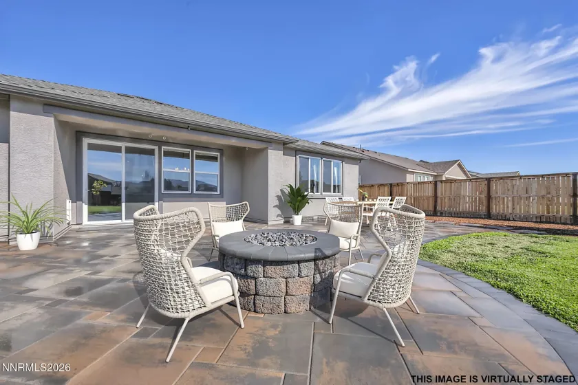 812 Spooner, Sparks, Nevada 89441, 4 Bedrooms Bedrooms, ,3 BathroomsBathrooms,Residential,Residential,Spooner,0,260008630