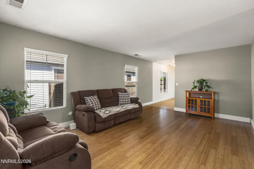 7775 Tulear, Reno, Nevada 89506, 3 Bedrooms Bedrooms, ,2 BathroomsBathrooms,Residential,Residential,Tulear,0,260008634