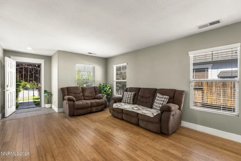 7775 Tulear, Reno, Nevada 89506, 3 Bedrooms Bedrooms, ,2 BathroomsBathrooms,Residential,Residential,Tulear,0,260008634