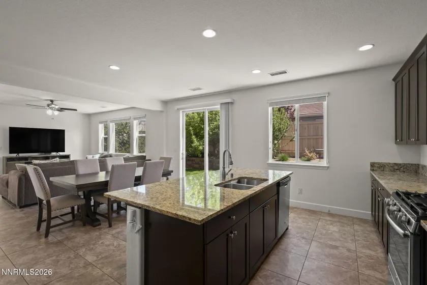 1880 Fledge Creek, Reno, Nevada 89521, 4 Bedrooms Bedrooms, ,4 BathroomsBathrooms,Residential,Residential,Fledge Creek,0,260008639