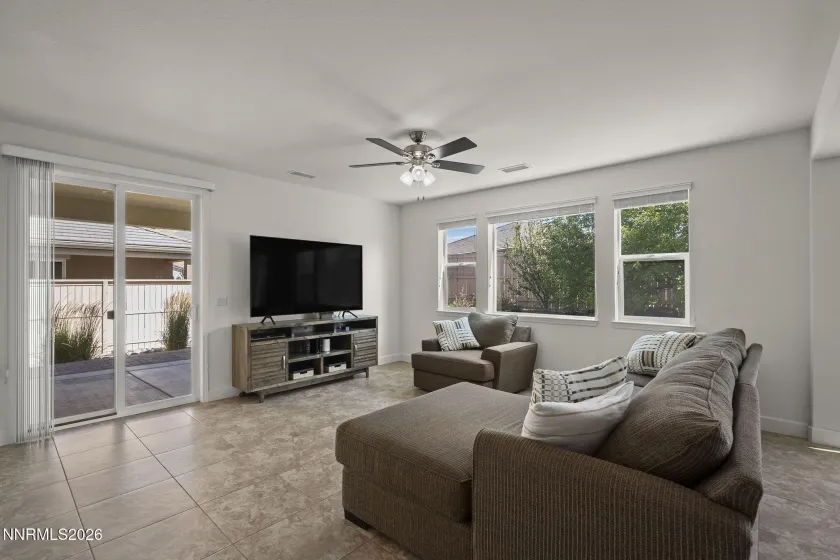 1880 Fledge Creek, Reno, Nevada 89521, 4 Bedrooms Bedrooms, ,4 BathroomsBathrooms,Residential,Residential,Fledge Creek,0,260008639