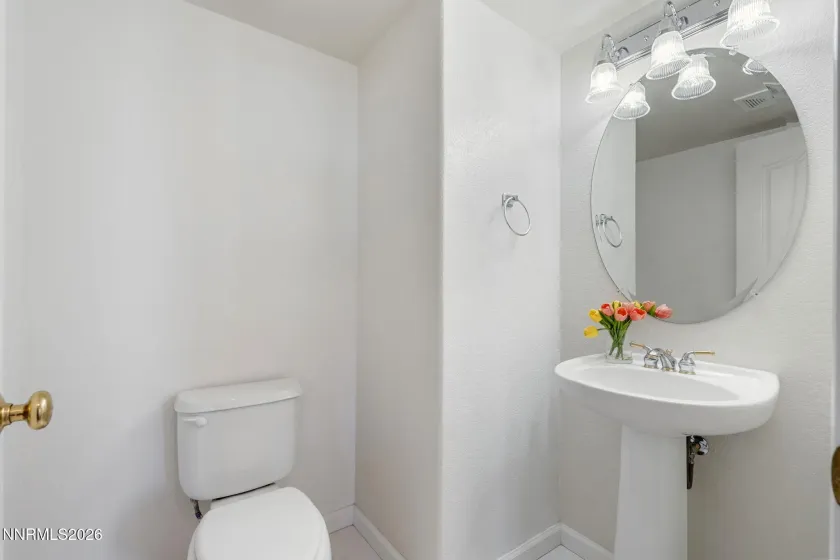 3194 Ten Mile, Sparks, Nevada 89436, 5 Bedrooms Bedrooms, ,5 BathroomsBathrooms,Residential,Residential,Ten Mile,0,260008640